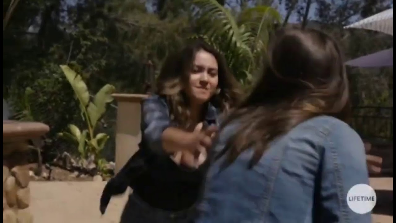 Another good one, New TV Girl Fight with KO and a little strangle!