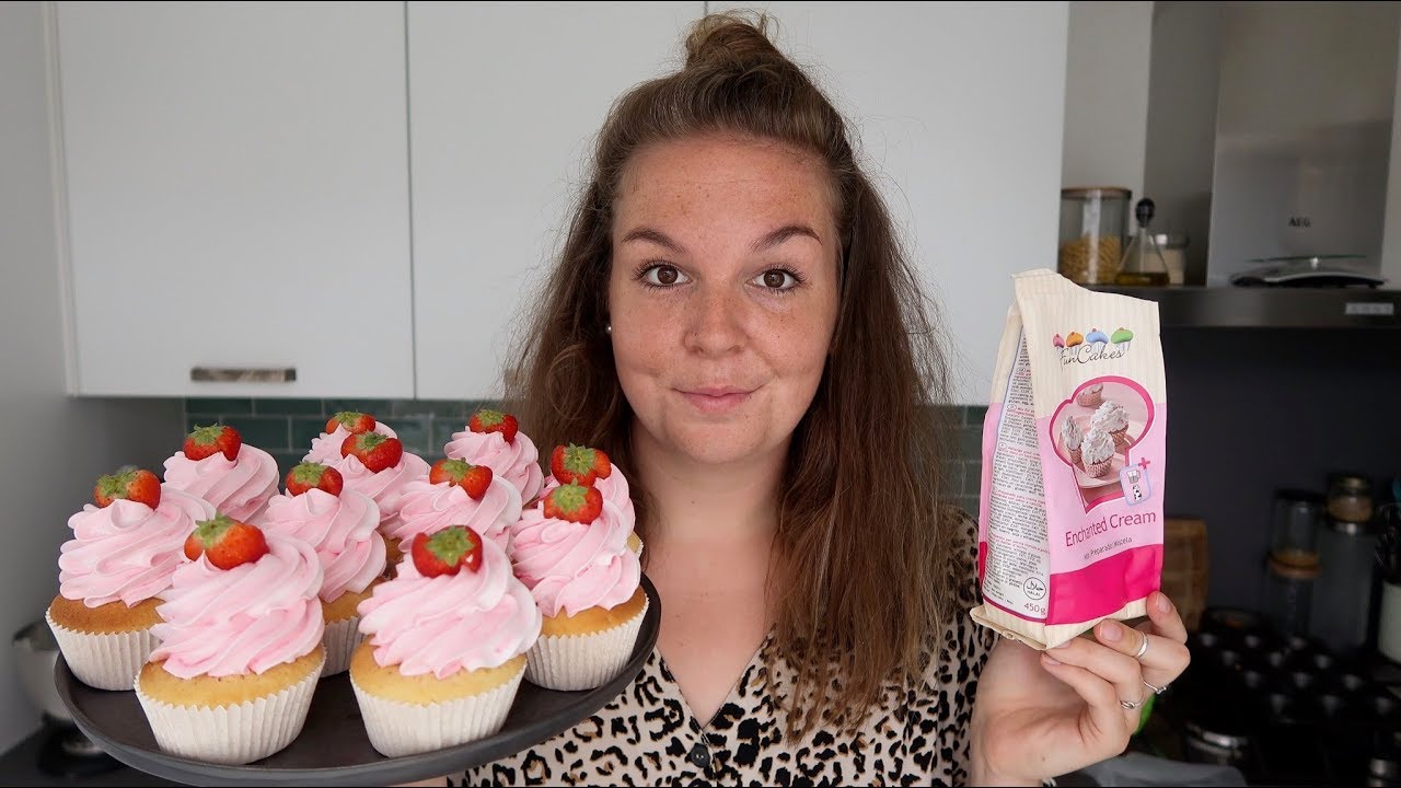 Producten test | Enchanted cream, top of flop? | EEFSFOOD
