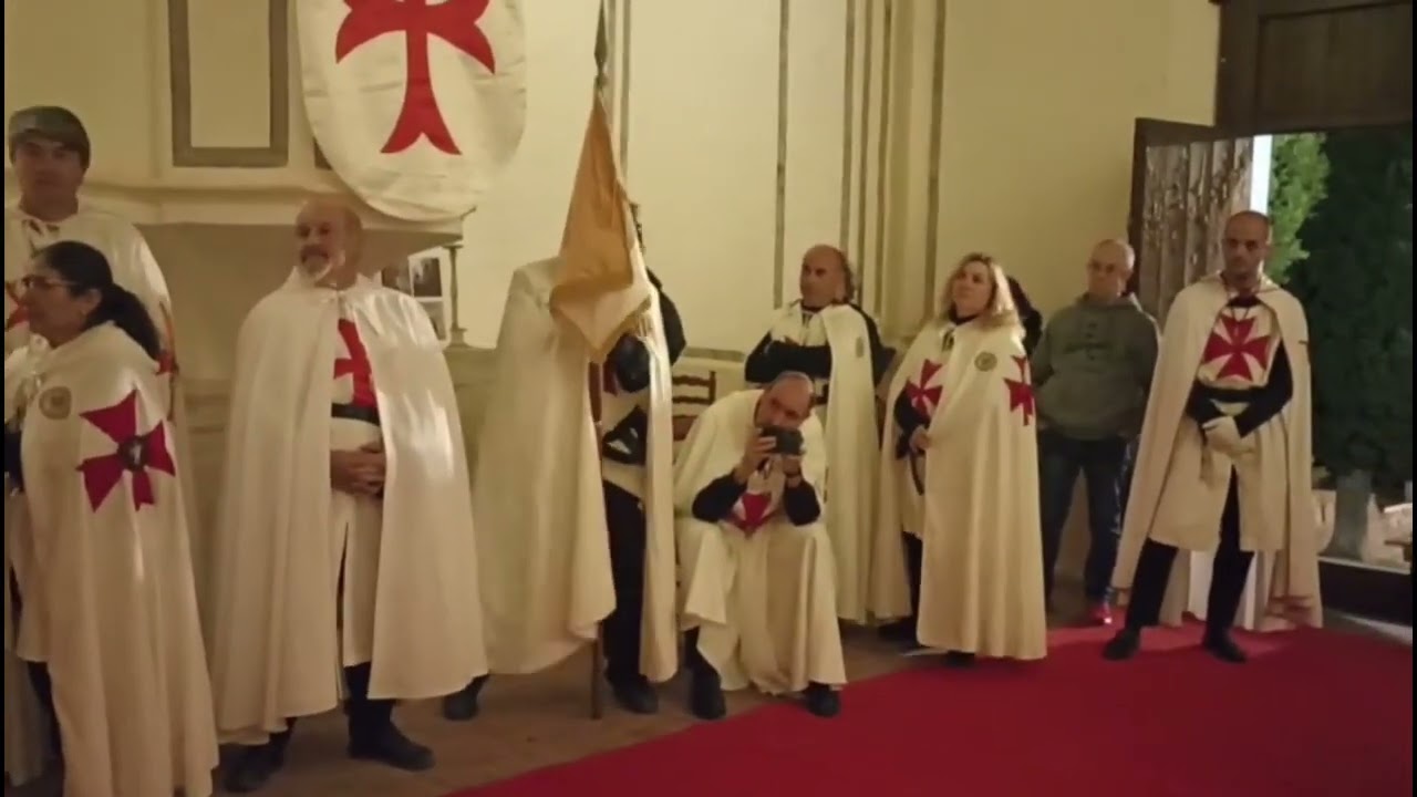 Firma Tratado y diplomas