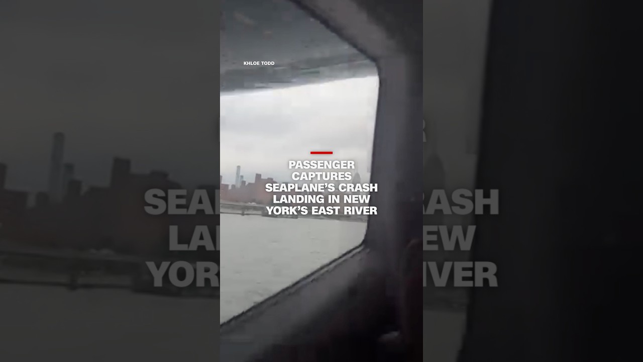 Passenger captures seaplane&rsquo;s crash landing in New York&rsquo;s East River