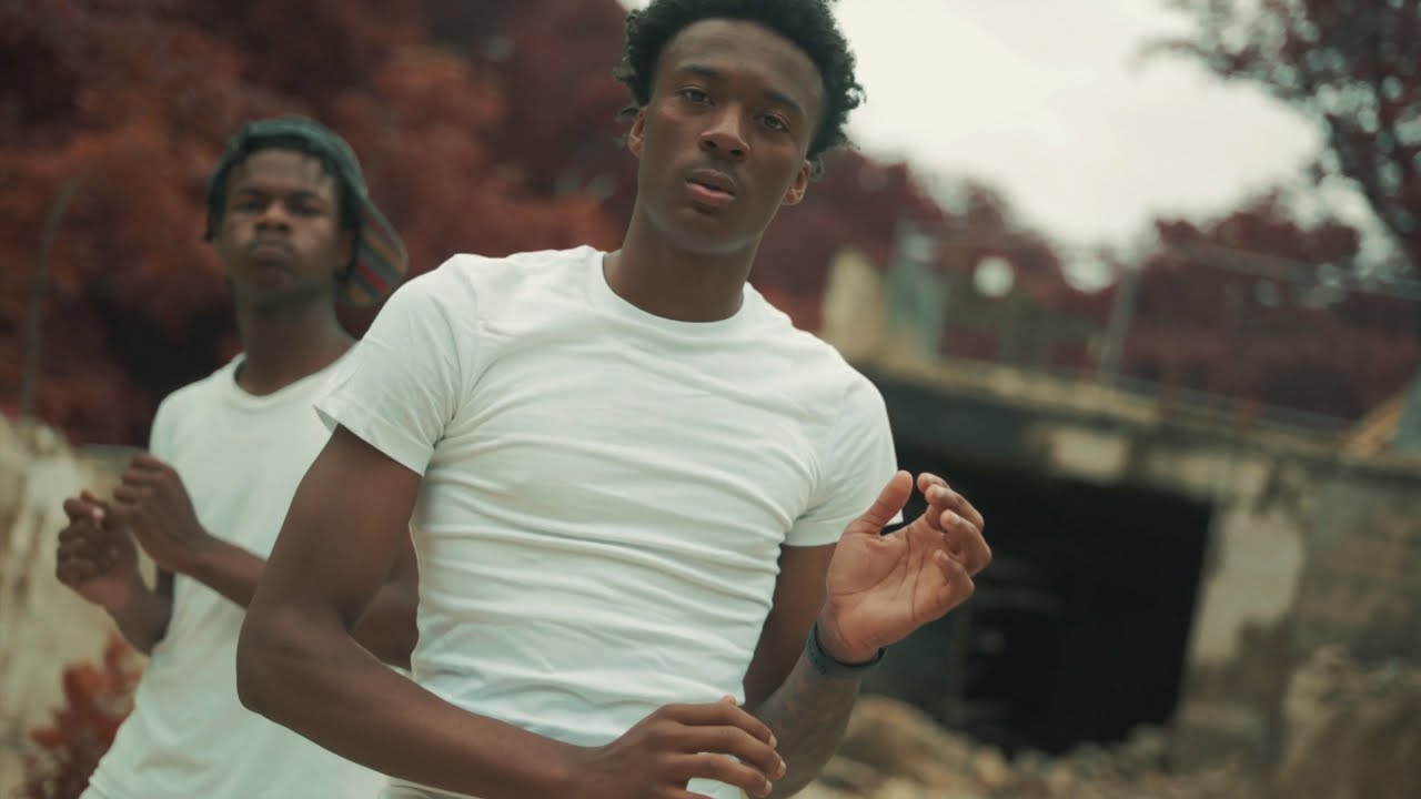 Bizzy Bones ft Quanny supreme - 