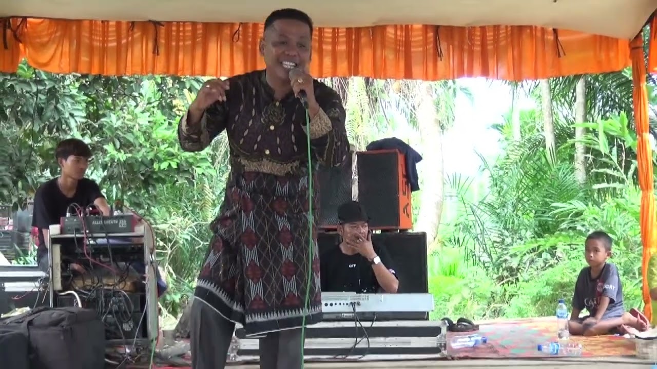 IYOS TARIGAN / BERUAM