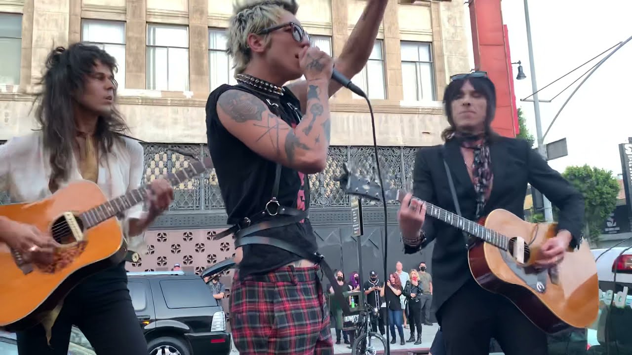 Palaye Royale - No Love In LA [Acoustic Live]