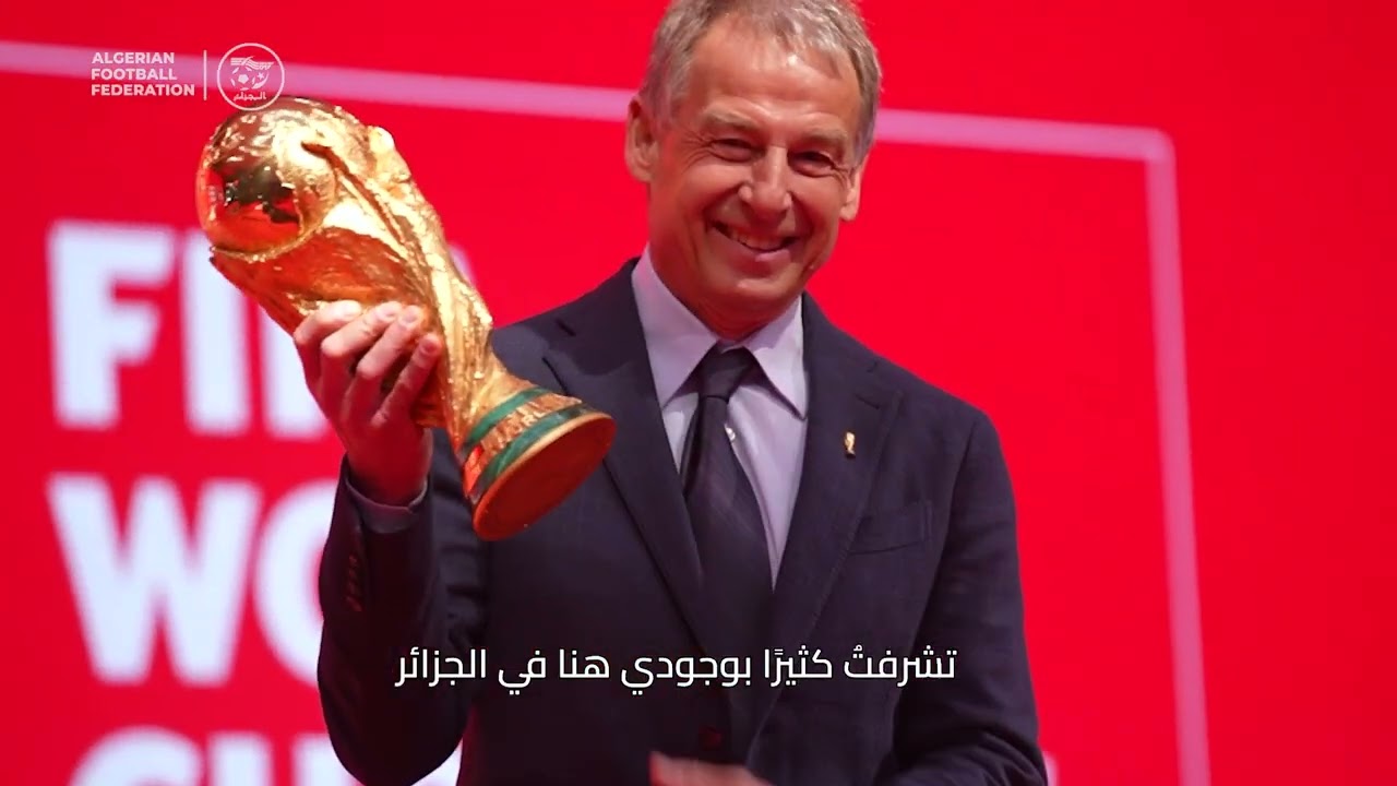 جانب من مختلف فعاليات عرض مجسم كأس العالم في الجزائر