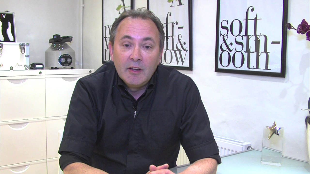 Getting Moles Removed - Removing a Mole with Radio Surgery - by Dr Ian Strawford