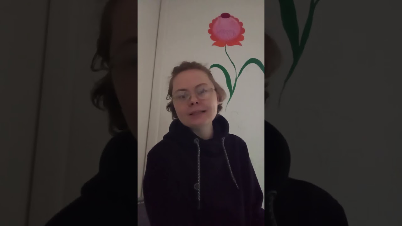 Русские женщины выглядят как бабки.
