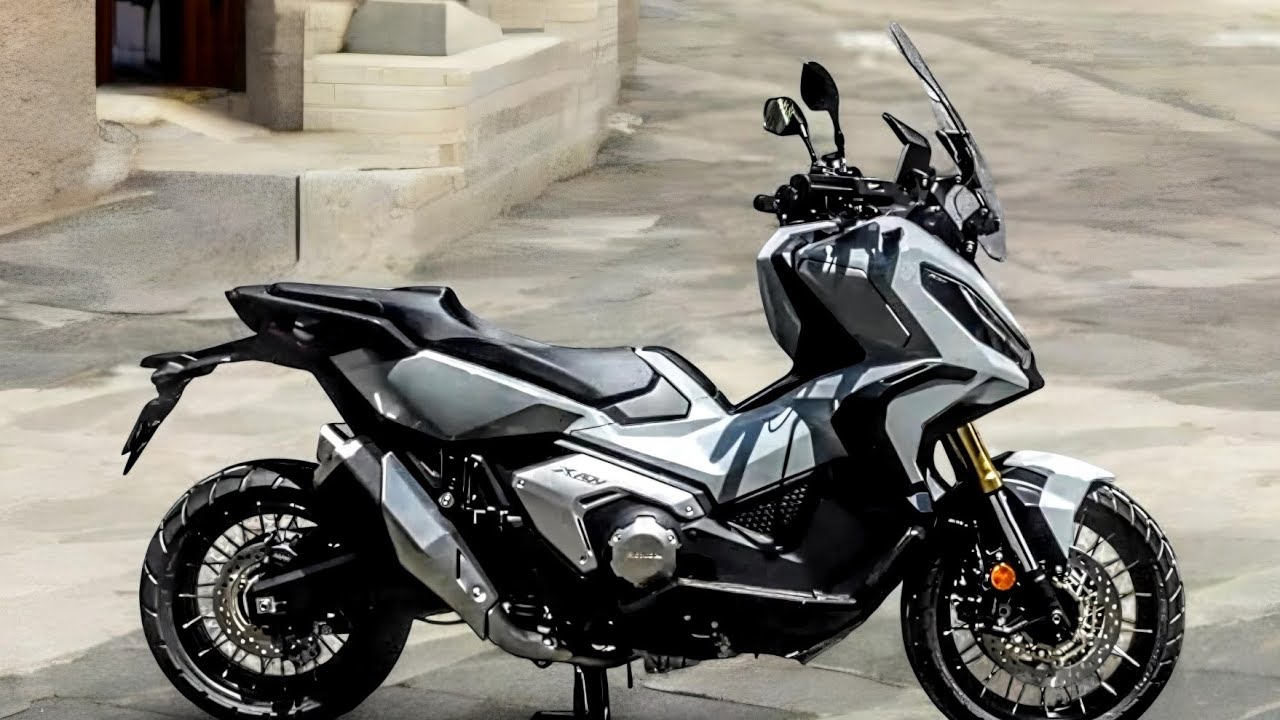 2025 Honda X-ADV 750 Smooth DCT Transmission