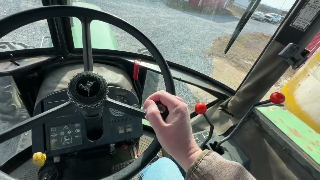 John Deere 2950 Farm Tractor 16 speed high low transmission test