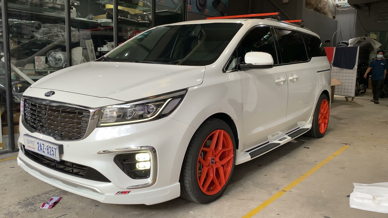 Kia carnival 20” bodykit