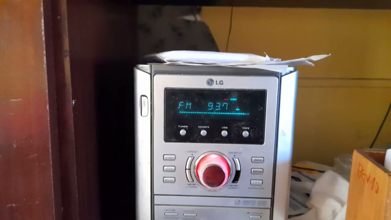 Spot AIWA, locutedado por Tony Tallar&iacute;n (M&aacute;s de 40) (Radio Ocean&iacute;a 93.7 FM)