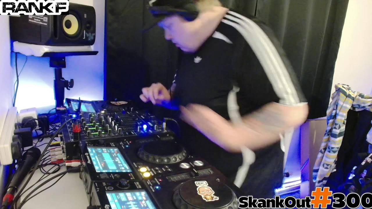 RANK F - SkankOut#300