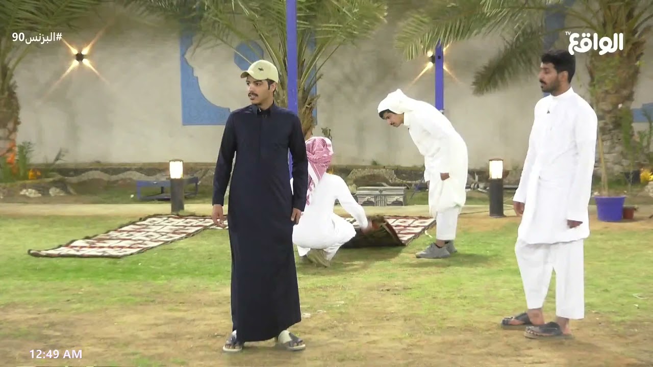 لعب المتسابقين بالكورة #البزنس90
