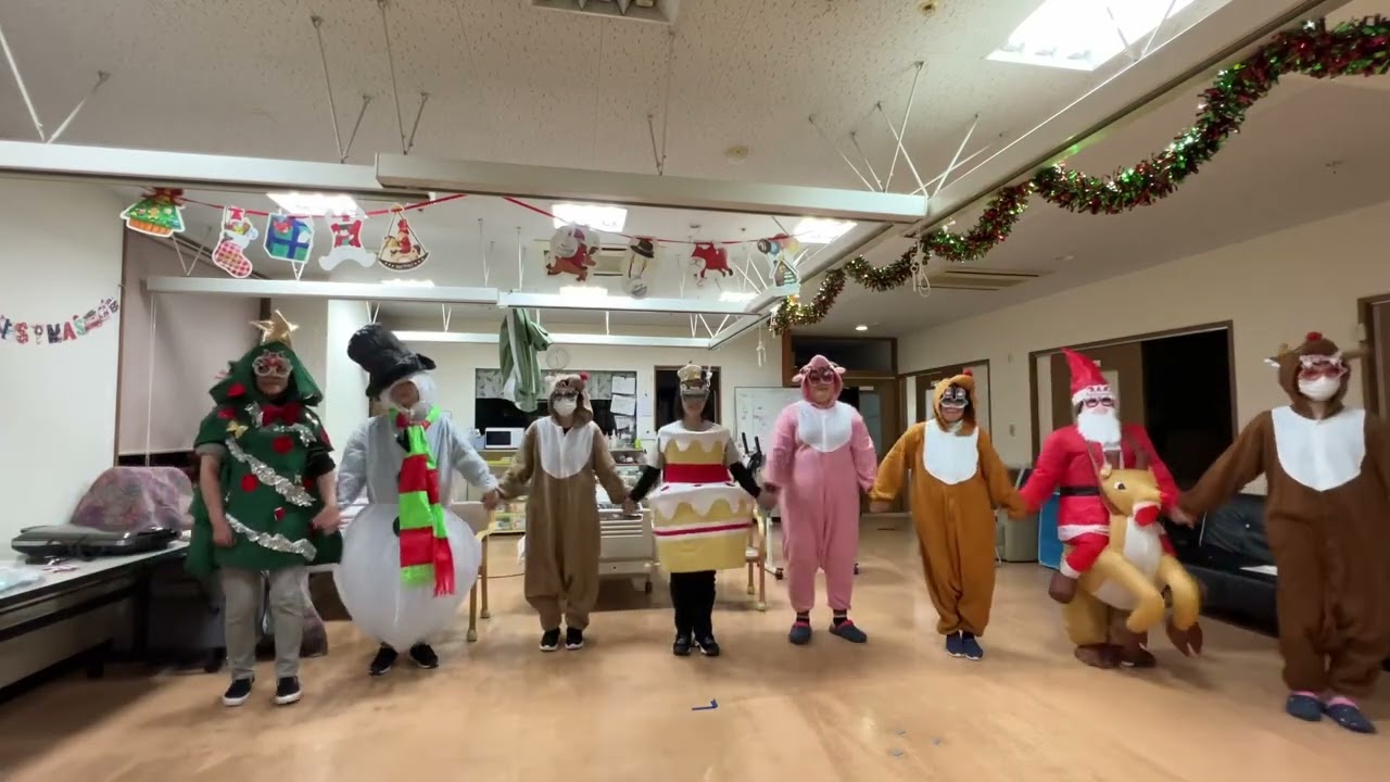 真っ赤なお鼻のトナカイさん踊ってみたよ♪