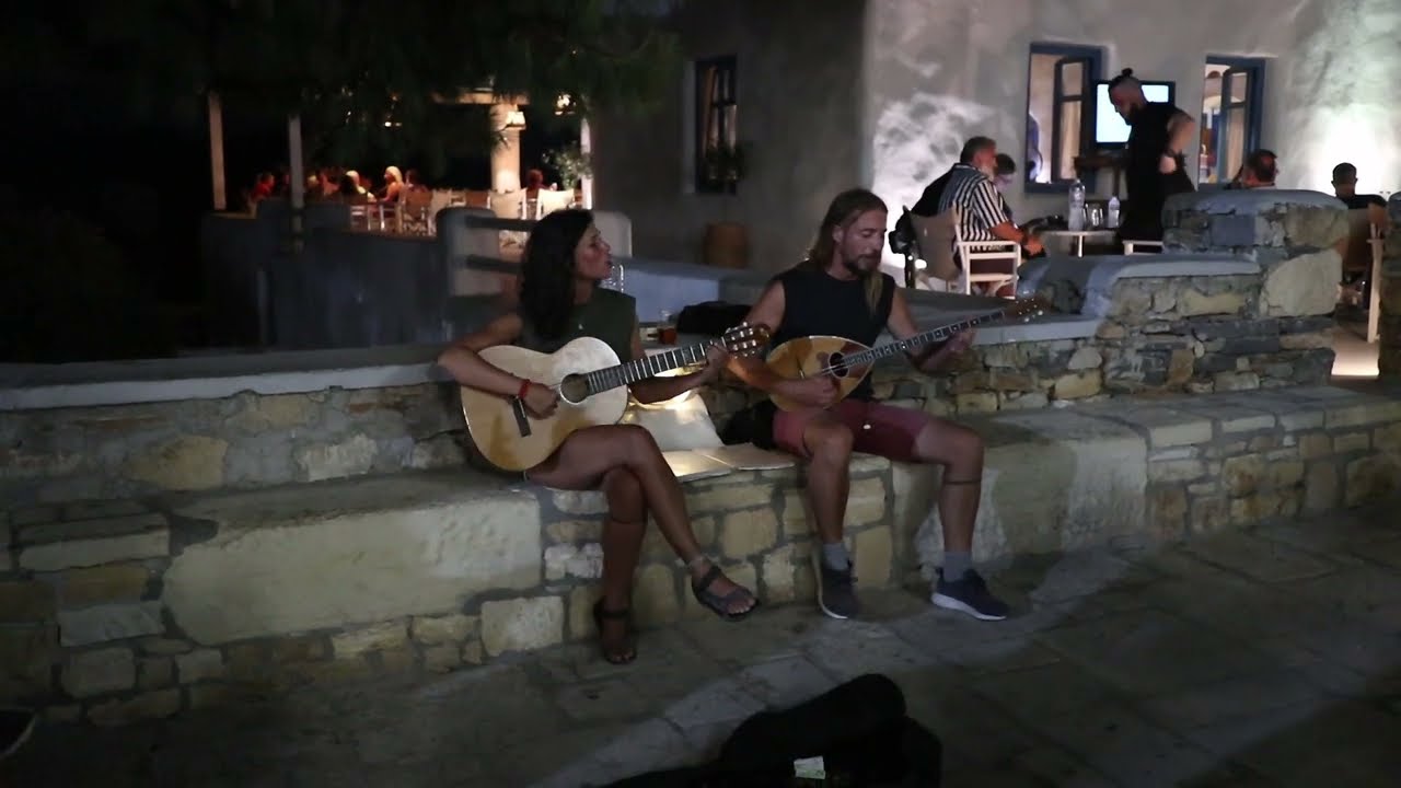 Το Χαρικλάκι (live)| Άνω Κουφονήσι, Μικρές Κυκλάδες. #livemusic #koufonisia #greekislands