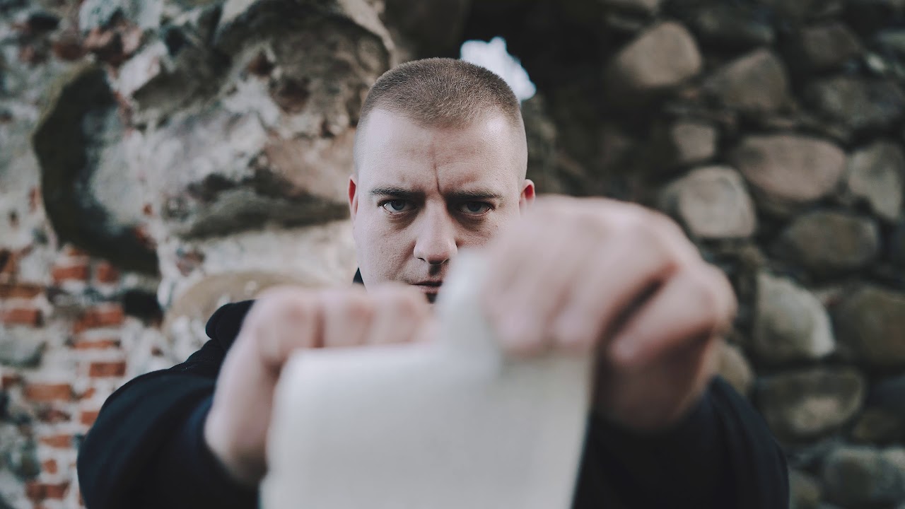 Rimvydas - a&scaron; tik praeivis (official music video 2021)