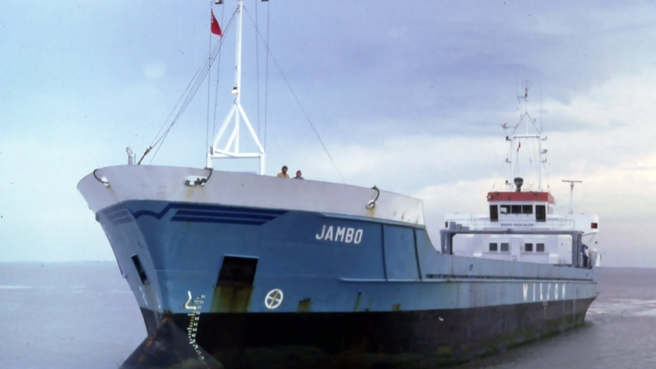 Diving the Wreck of the MV Jambo, Summer Isles