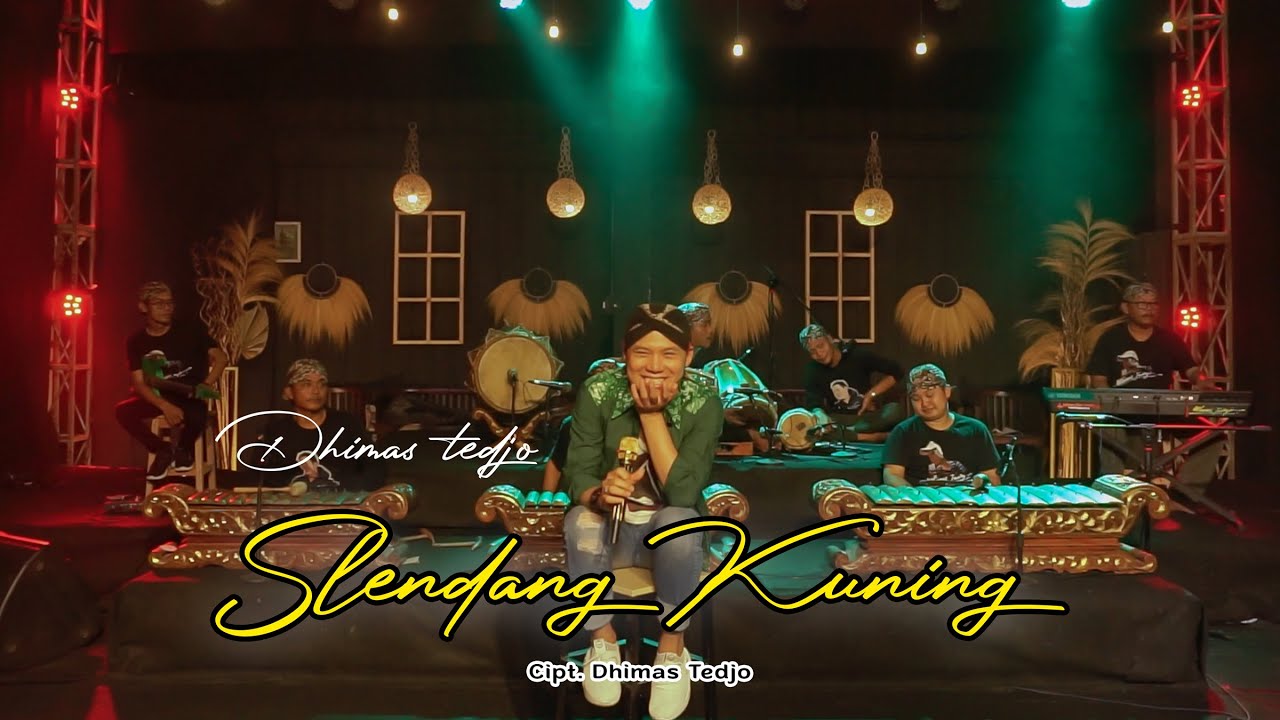 Slendang Kuning - Dhimas Tedjo - (Official Live Music)