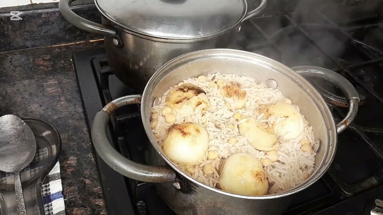 من اكلاتنا لي طيبة كتير  رز مع حمص🥰