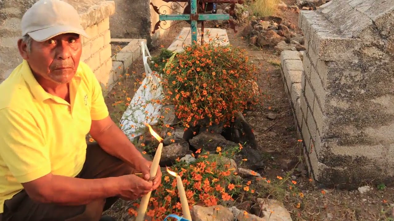 Panteón municipal de san miguel ahuehuetitlan 1 de noviembre 2025