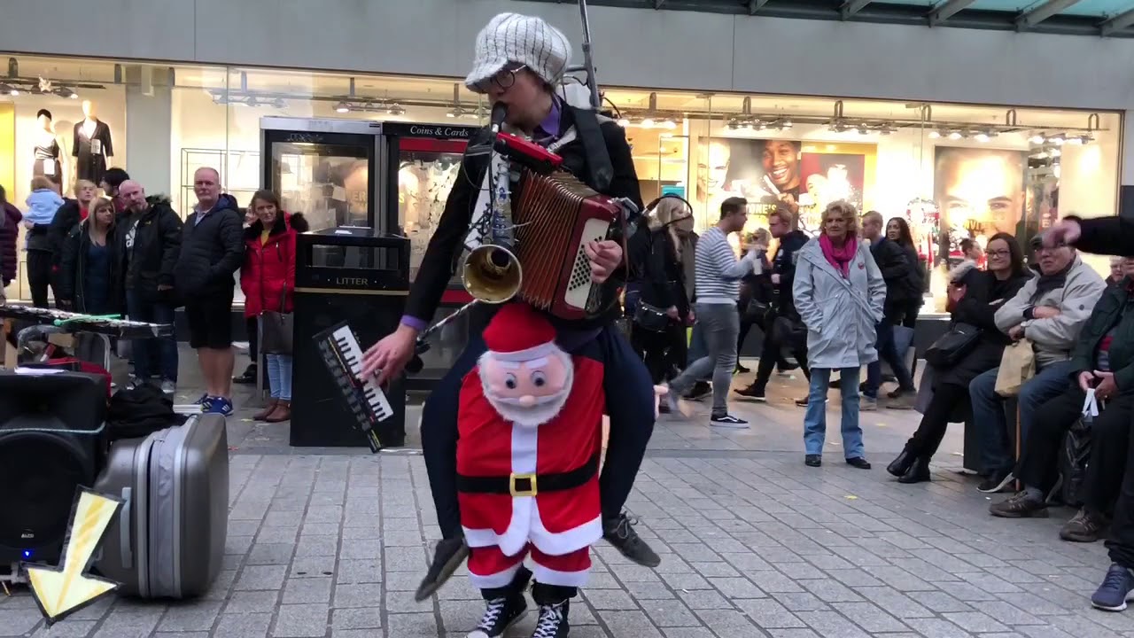 ANDERS FLANDERZ One Man Band + SANTA plays BEETHOVEN + more!!!