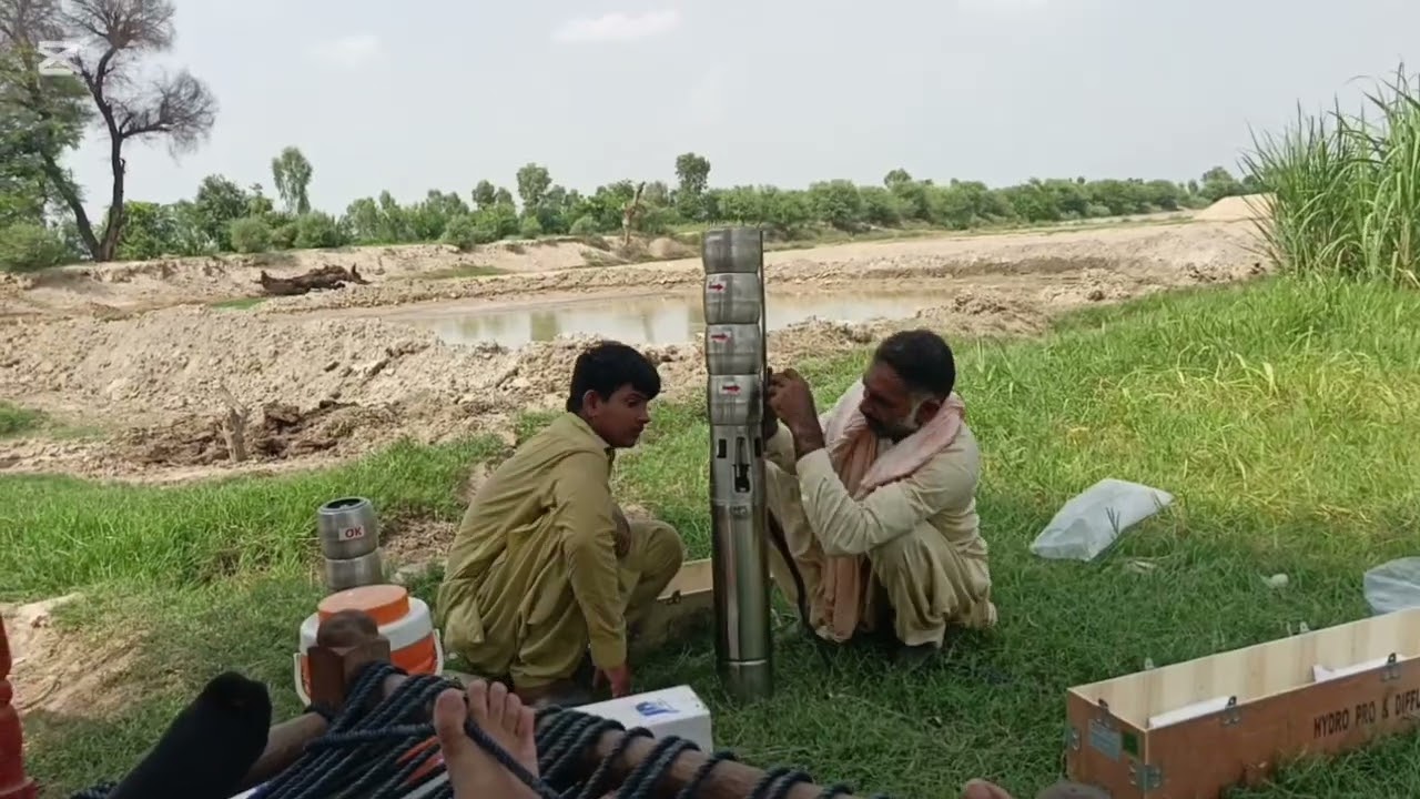 Bldc submersible water pump best energy saver motor with controllers available smart Technology