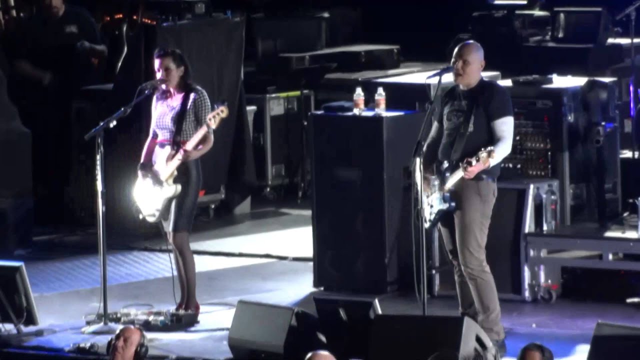 The Smashing Pumpkins: Cherub Rock → Zero [HD] 2012-12-02 - Mohegan Sun Arena; Uncasville, CT
