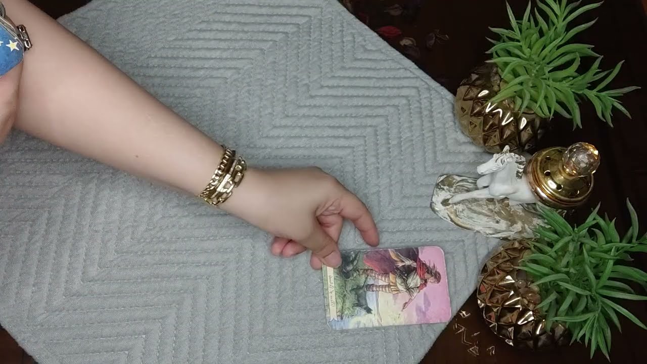 برج الجدي للفترة(10/5_10/15)هيحارب الدنيا عشانك🤫🫂 هيعمل اي حاجه عشان يكسب ثقتك فيه😉🤔