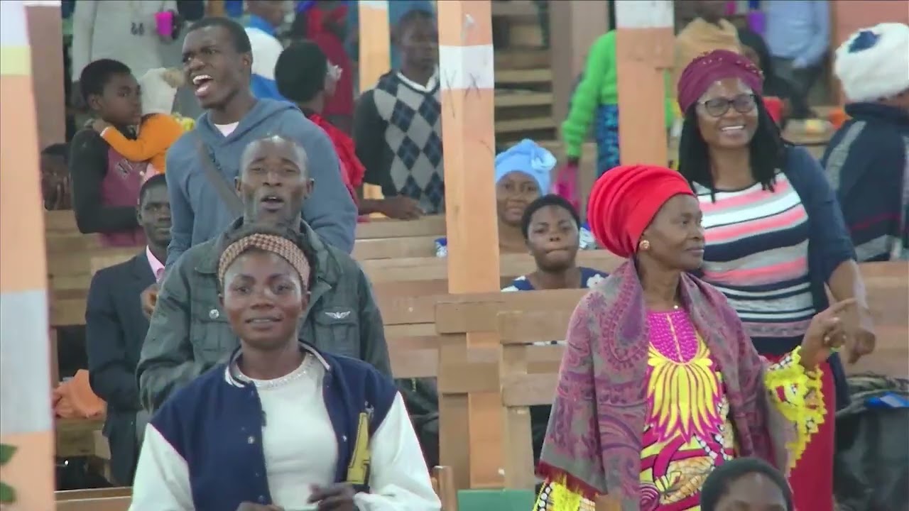 Ils Sont Partis - They went as missionaries   Song