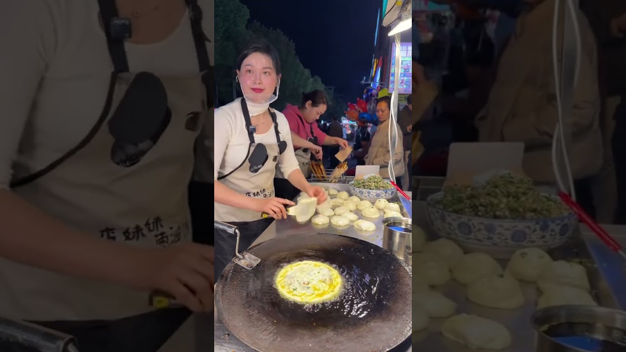 Set up a stall and sell 1,000 scallion pancakes every day!