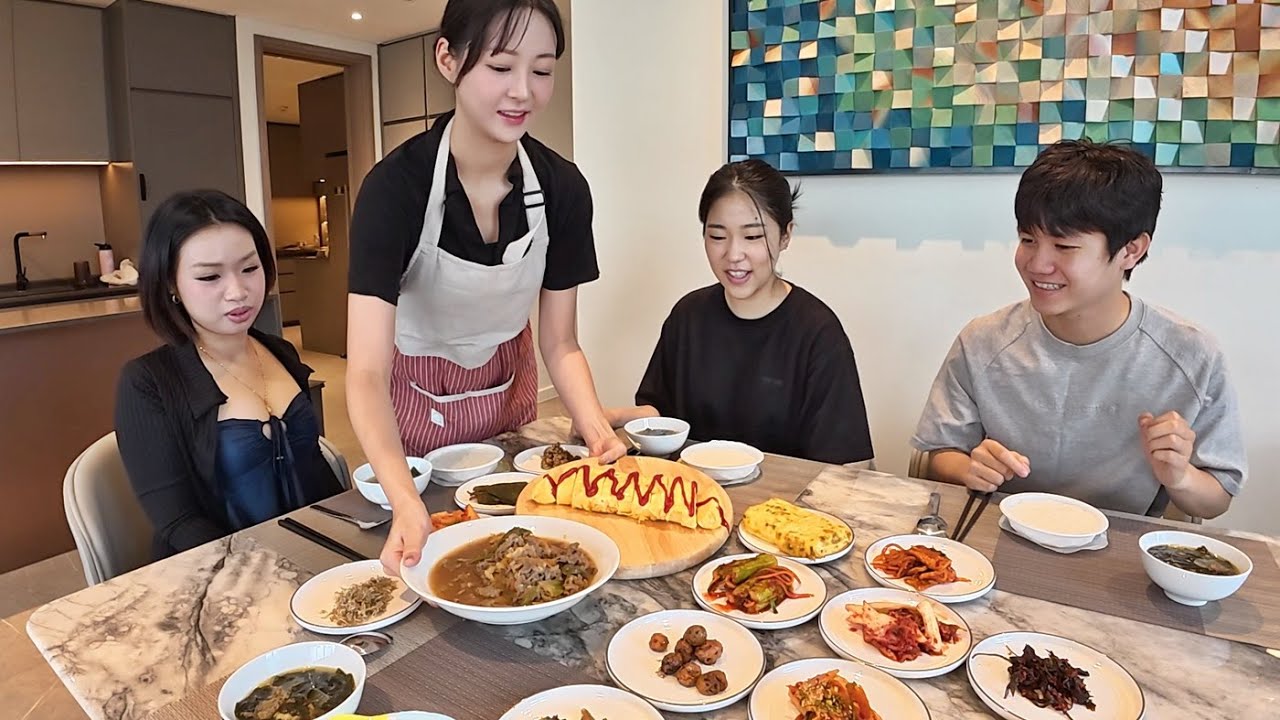 아침 일찍 동생들에게 푸짐한 아침 식사를 차려줬습니다... 근데 맛은?