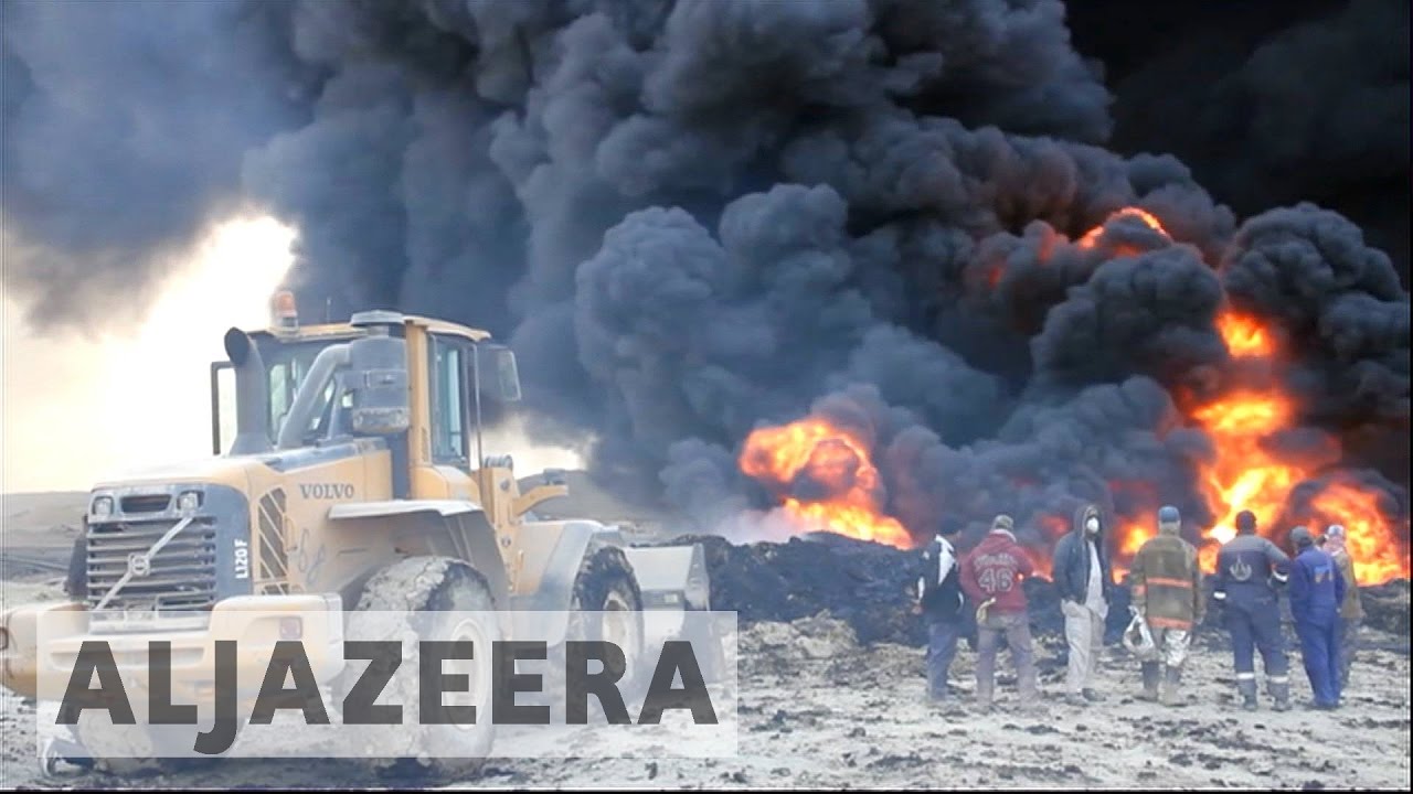 Northern Iraq choked by oil fire
