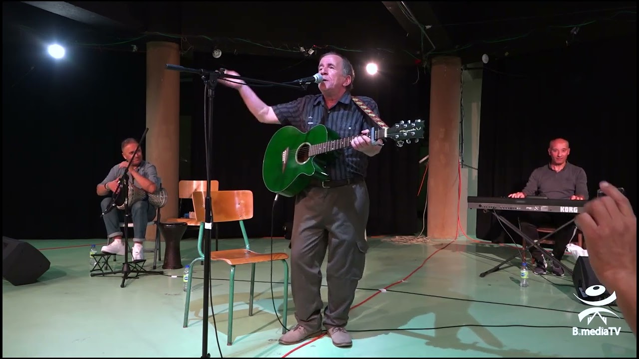 Fihel mateqen El-henni, la fameuse chanson de Salah Ait Gherbi