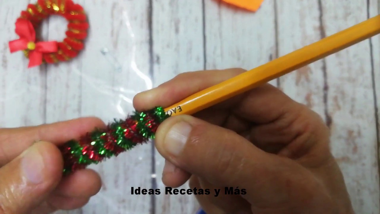 COMO HACER ADORNOS NAVIDEÑOS FÁCILES CON LIMPIAPIPAS