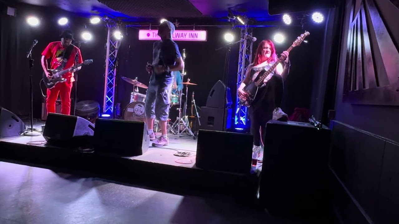 zen juddhism (Live Railway Inn) 2