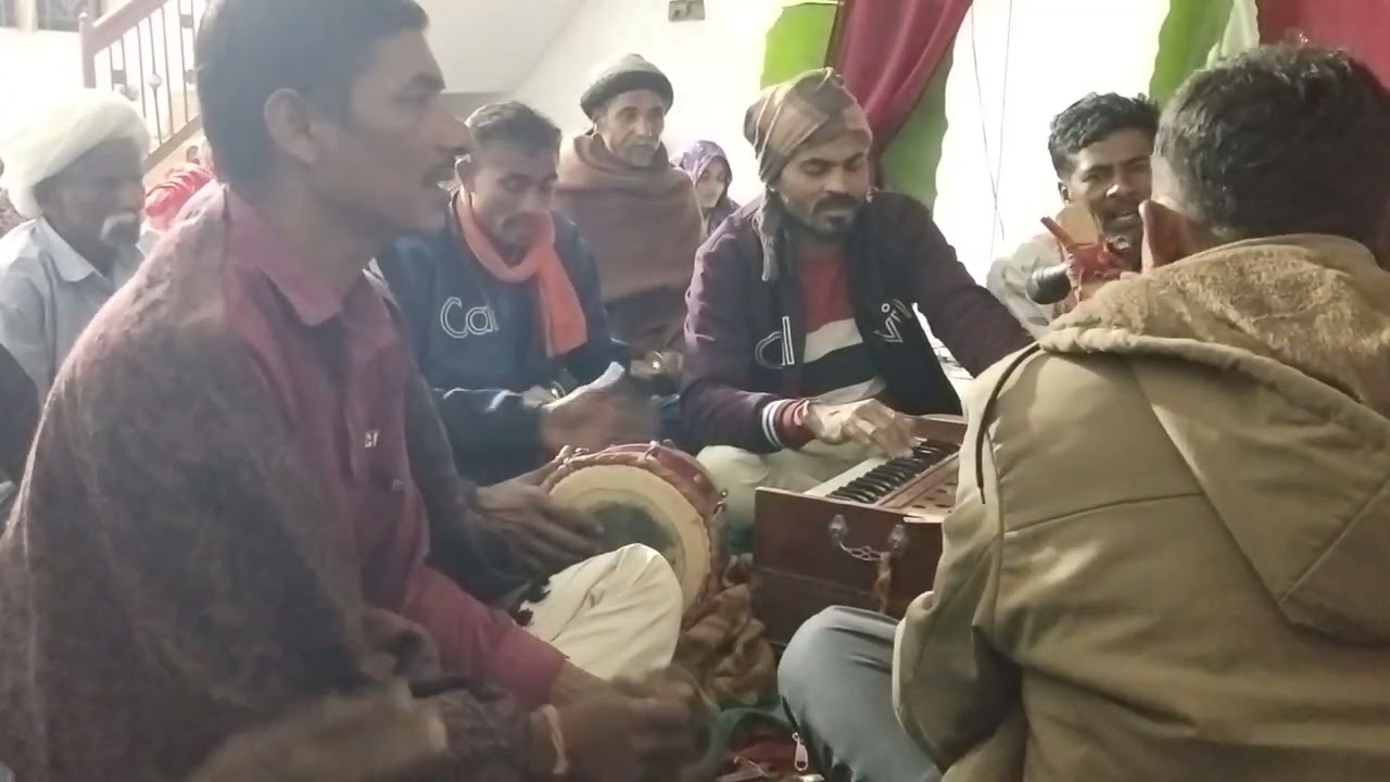 ॐ जाय जगदीश हरे सायमी जय जगदीश हरे कृष्णा जय जगदीश हरे 🙏🙏🙏