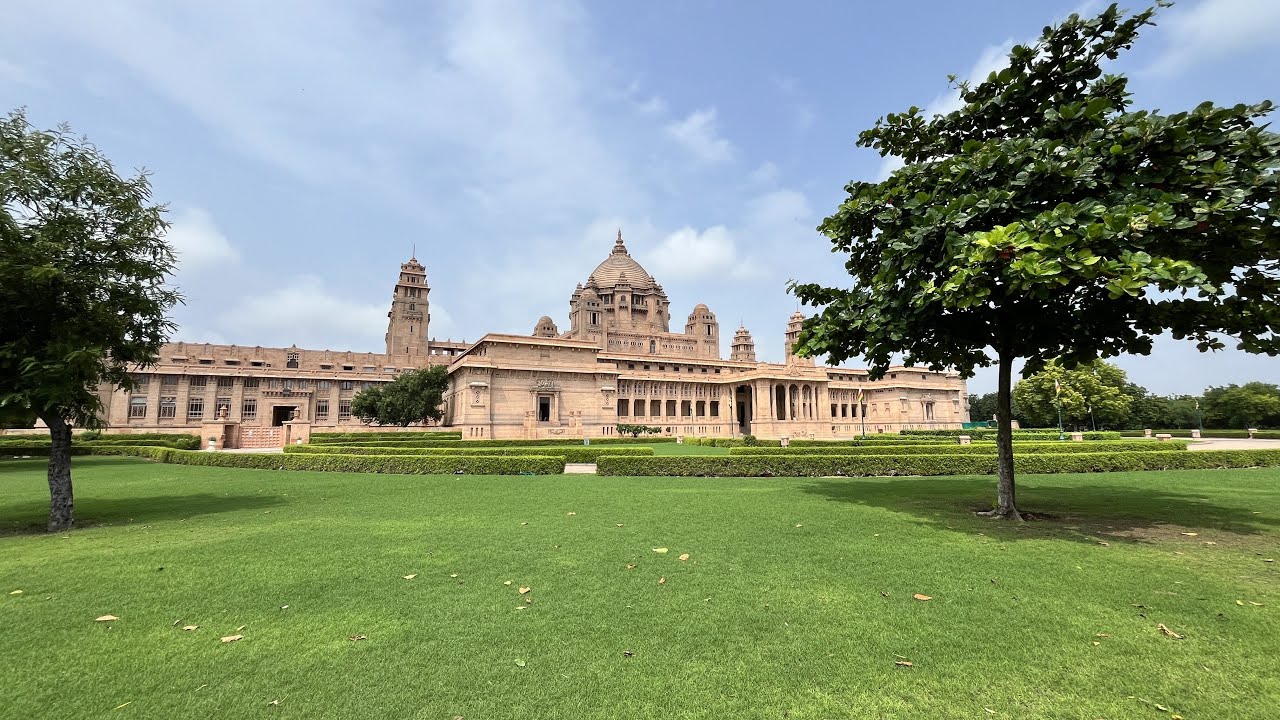 Discover the BEST Route from Mount Abu to Jodhpur by Skoda Kodiaq 