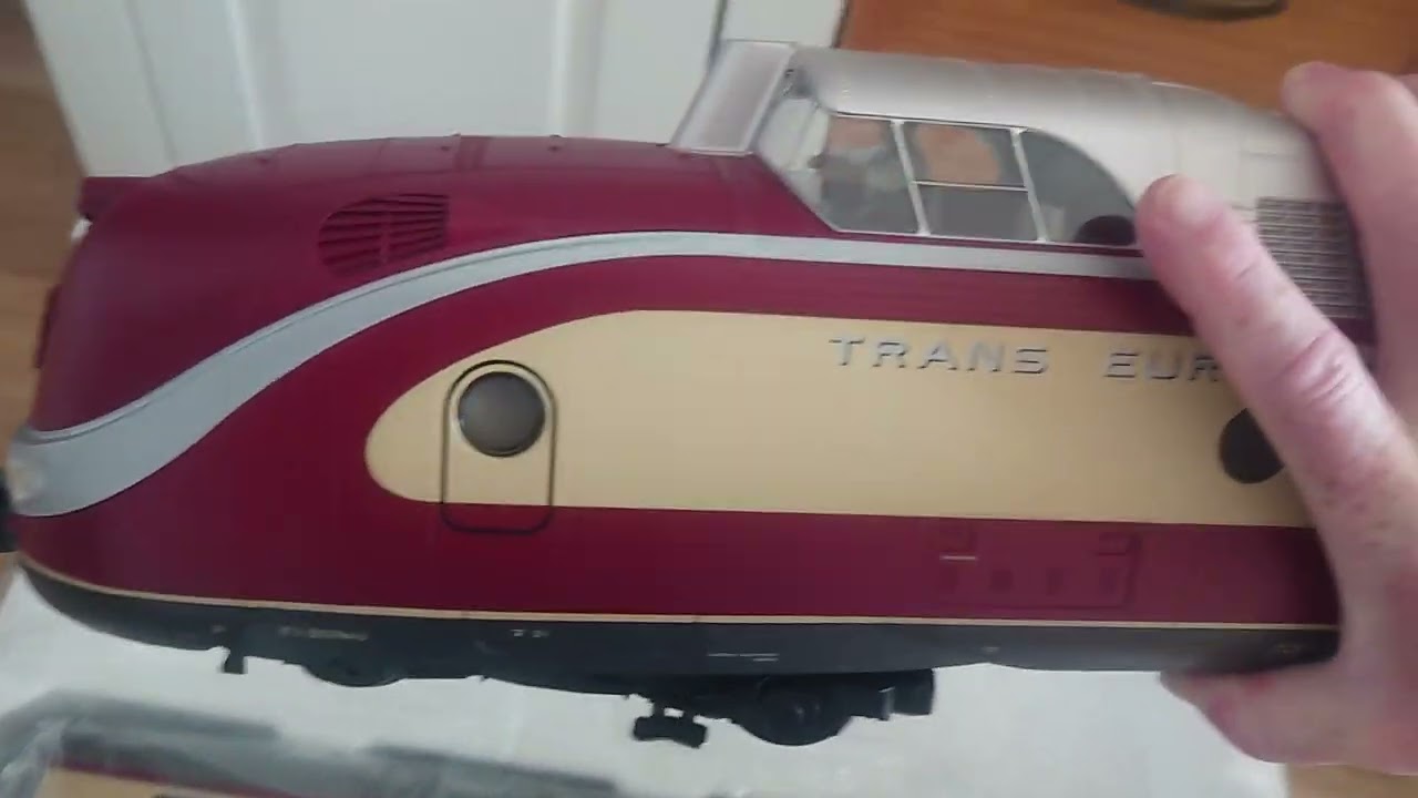 Garteneisenbahn🚂 PIKO 🚂TEE VT11.5🚂 Zuwachs bekommen und jetzt umbauen in Digitaler mit Figuren / LED