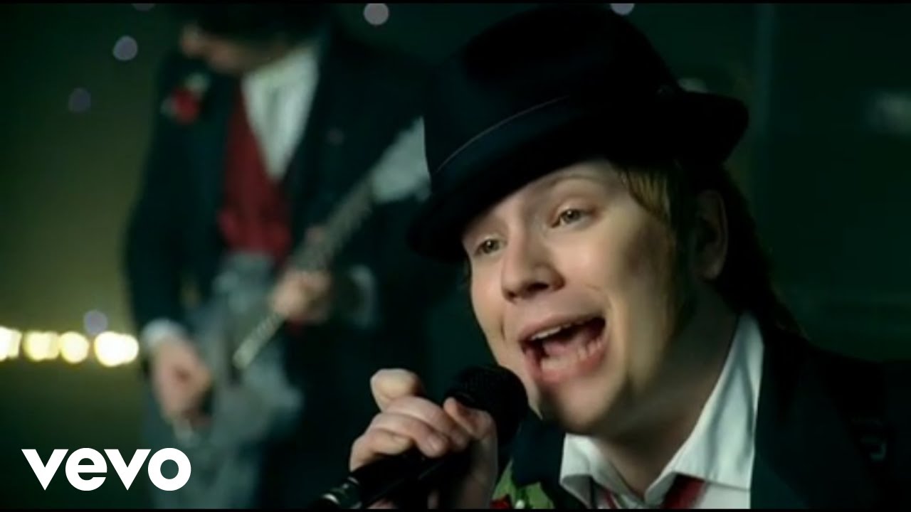 Fall Out Boy - Thnks fr th Mmrs (Official Music Video)