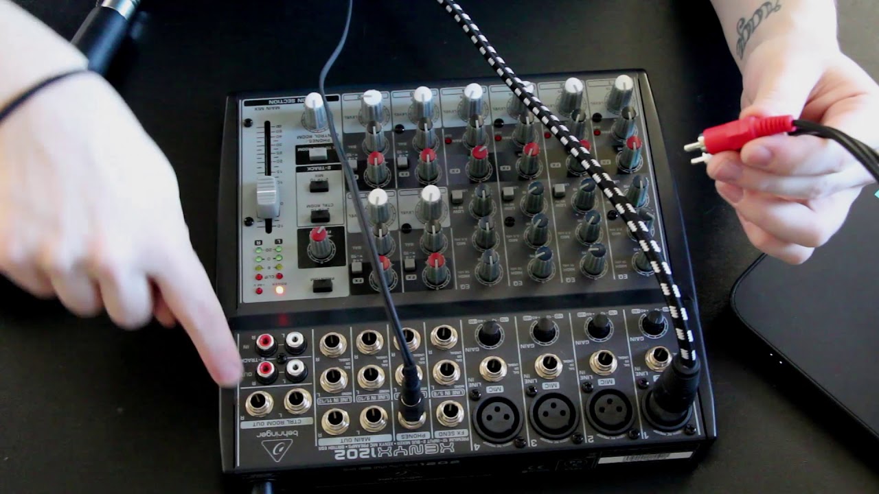 Our Podcast Setup : BEHRINGER Xenyx 1202 Mixer (Short version)
