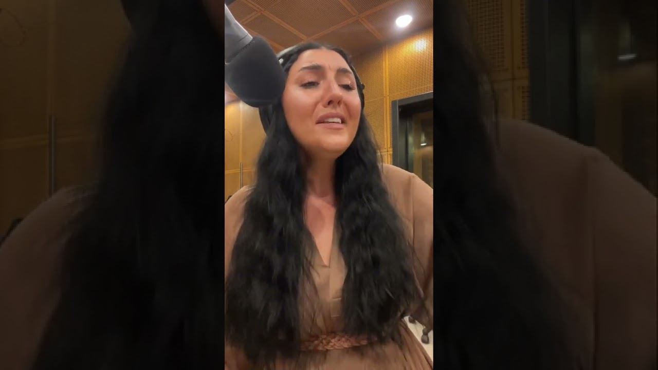 Burcu Göktürk- Saçlarına Bağlanalı Ey Peri (gazelli)