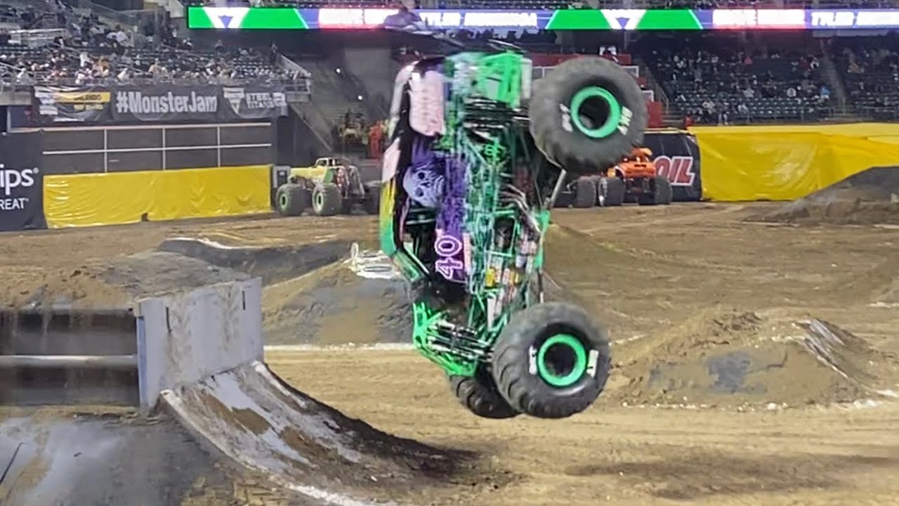 Monster Jam - Freestyle Oakland Show 1 2022