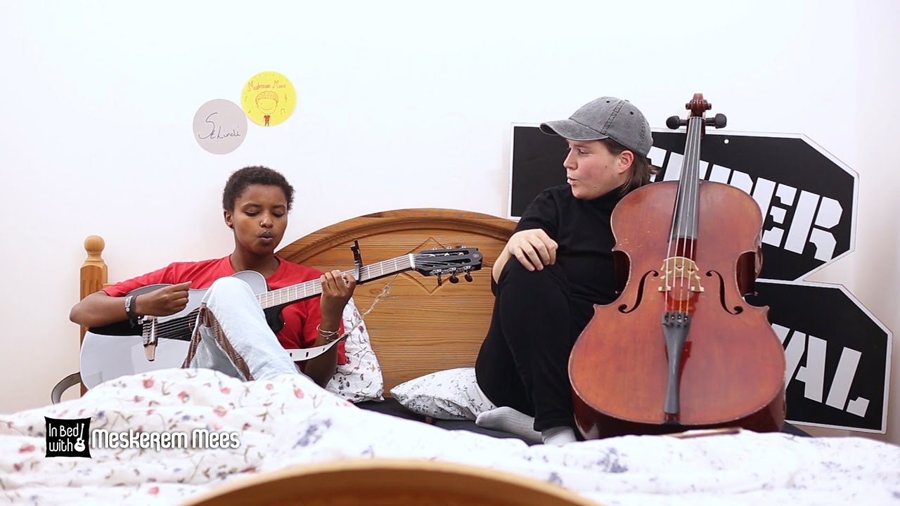 Meskerem Mees - Best Friend - acoustic for In Bed with at Reeperbahn Festival 2021