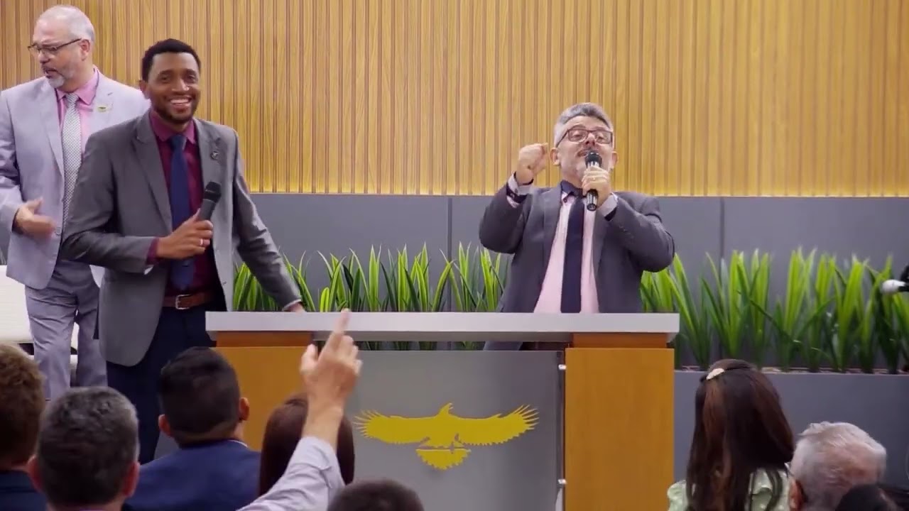 Trocando De Vestes | Ir. Dario & Adão  - 7° Celebração de Outubro 2024 - A Voz do Profeta
