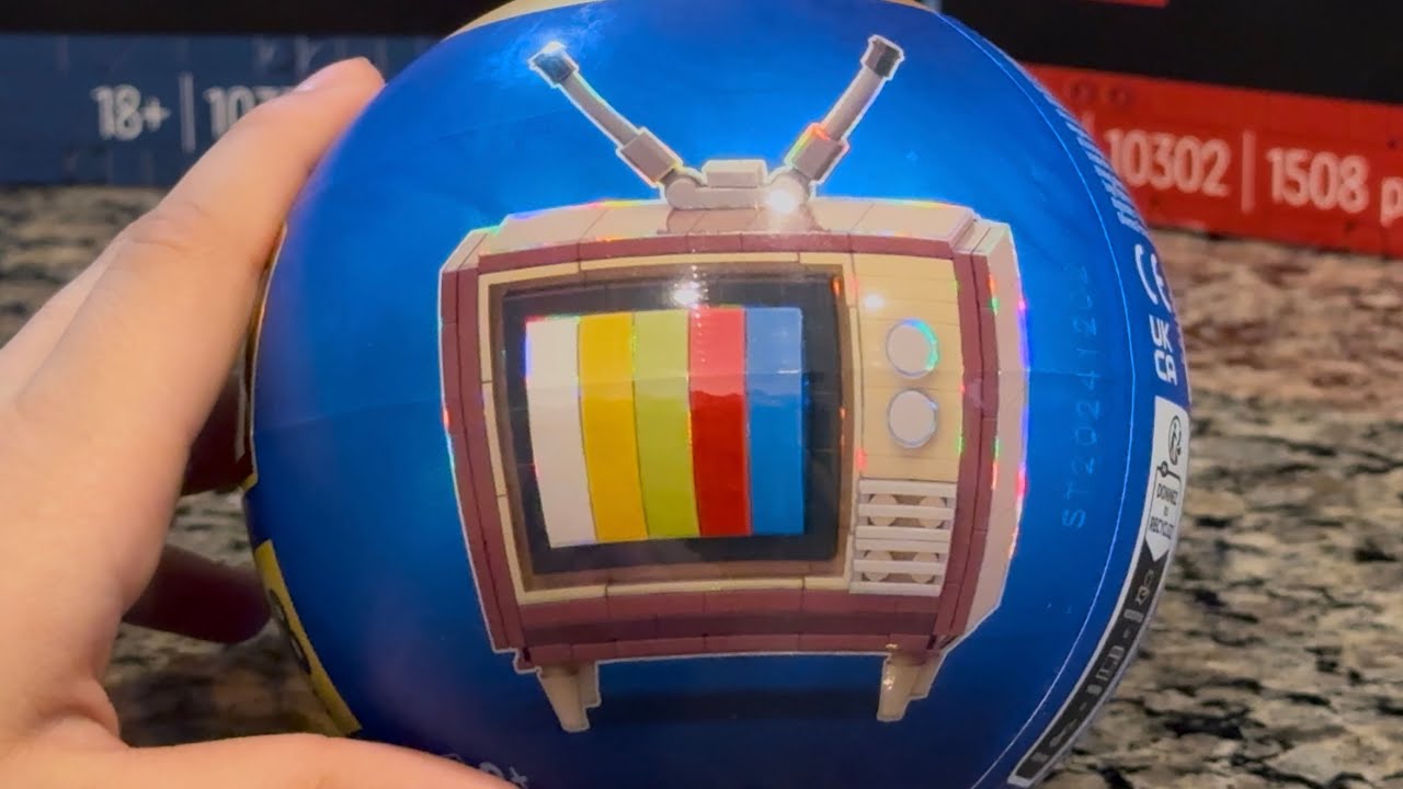 Retro TV MAX Premium Retro Building Bricks