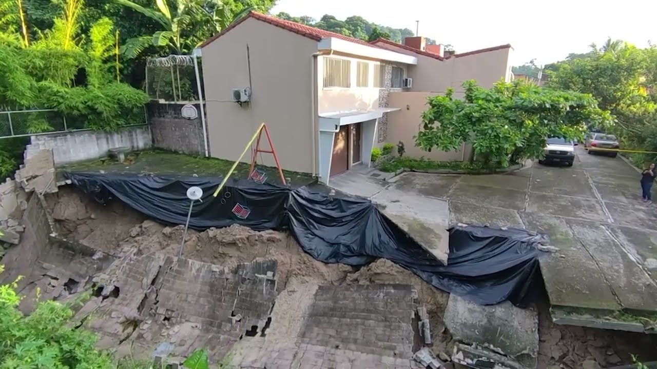 Viviendas en riesgo tras colapso de muro