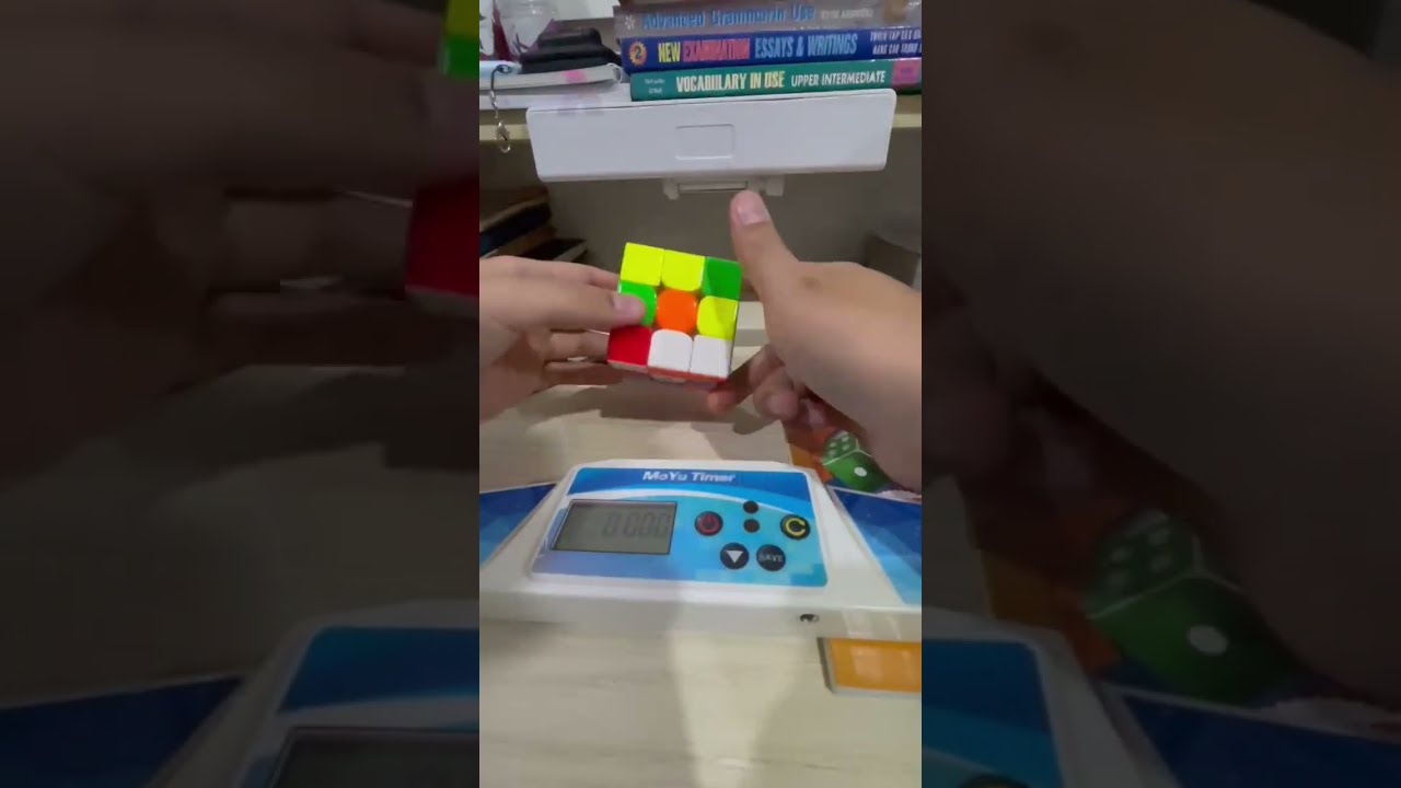GIẢI RUBIK chỉ VÀI GIÂY ?! Bài học rút ra ở đây là ..