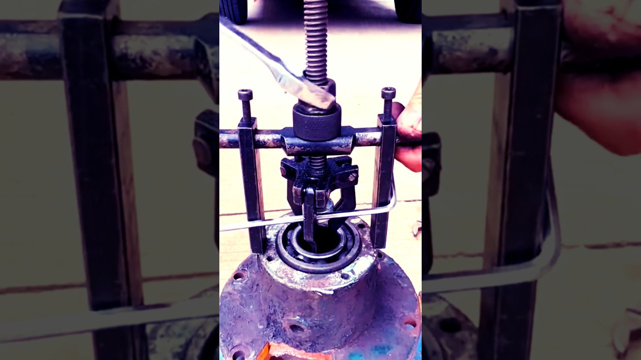 Inner Hole Bearing Remover Tool! #BearingPuller #InnerBearingRemover #MechanicalTools #AutoRepair