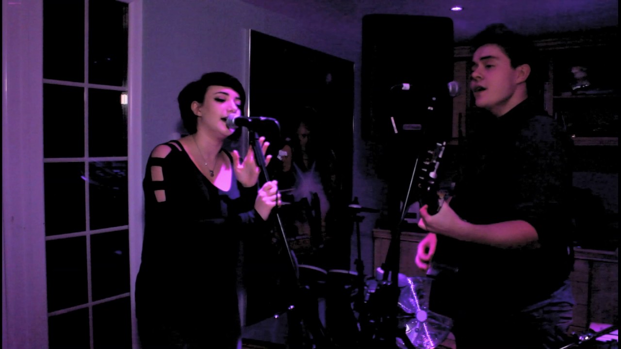 'Smells Like Teen Spirit' cover - Deja Entendu