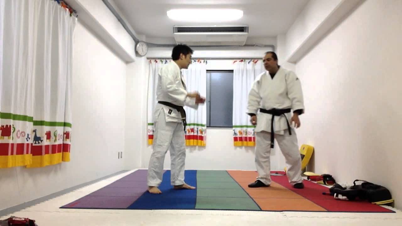 【vol.2 両手で掴まれた場合の対処】イスラエル護身術　ブカン・イミ・クラブマガ・ハガナ・アツミツ　(Bukan Imi Kravmaga ve Hagana atsmit in Tokyo)