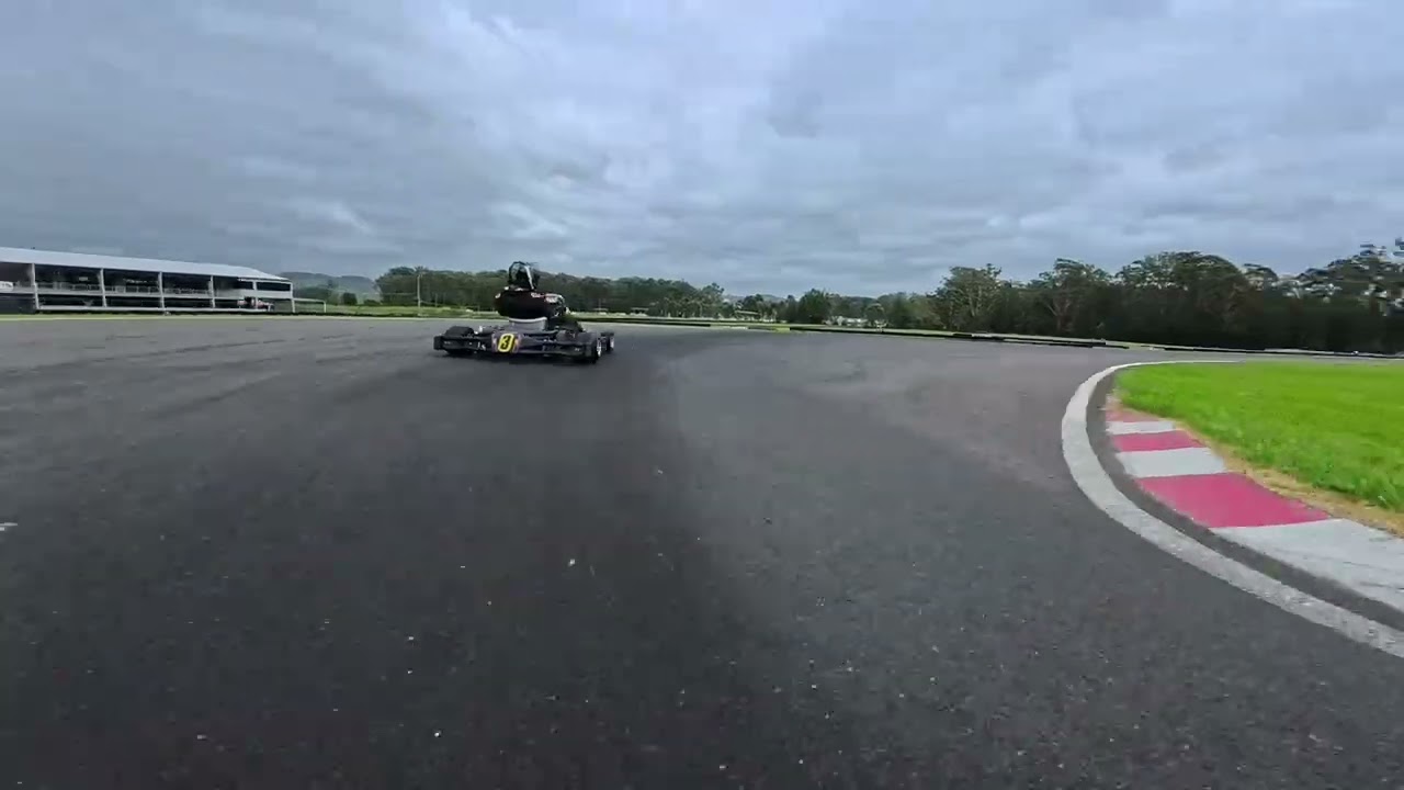 Go kart beginer test day PB 55.14 coffs harbour A track